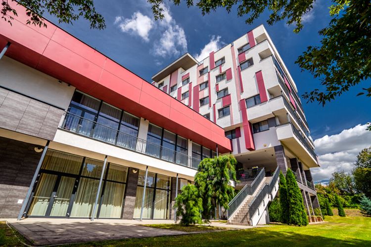 Hotel Minerál, Dudince, Południowa Słowacja: Wakacje z Geovitą